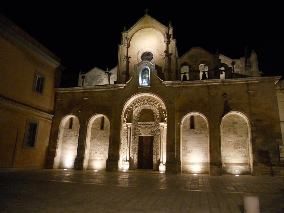 In Bocca Ai Sassi Villa Matera Exterior photo